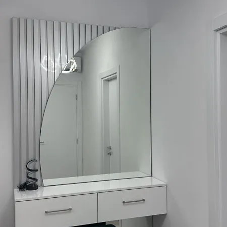 Bratti's 2 Near Tirana Center And Mother Teresa International Airport * Laknas