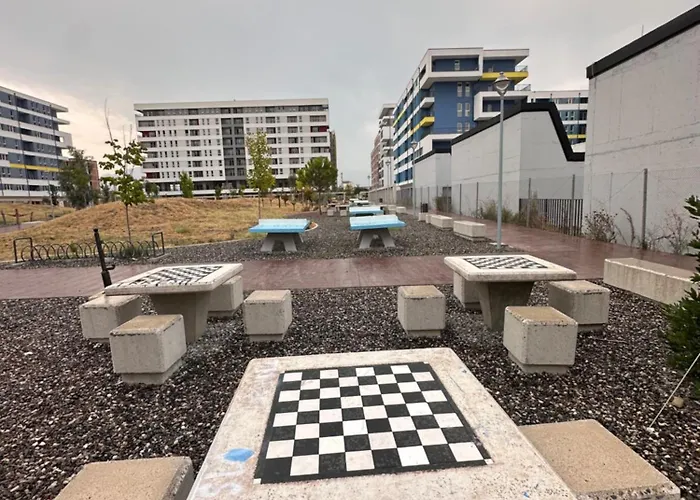 Bratti's 2 Near Tirana Center And Mother Teresa International Airport Apartment