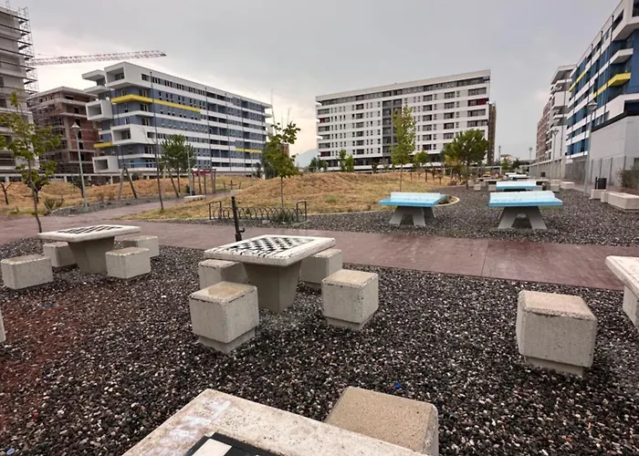 Bratti's 2 Near Tirana Center And Mother Teresa International Airport * Ljaknasi