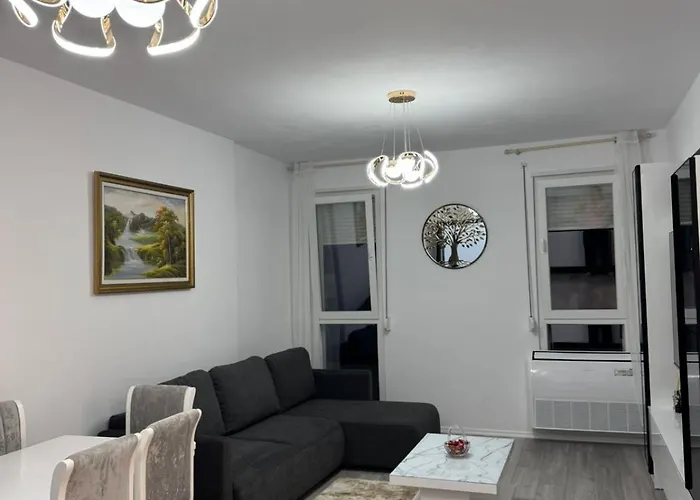 Apartment Bratti's 2 Near Tirana Center And Mother Teresa International Airport *