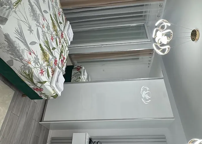 Bratti's 2 Near Tirana Center And Mother Teresa International Airport