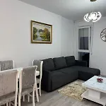 Tirana 2, Beautifull Near Mother Teresa Int Airport *