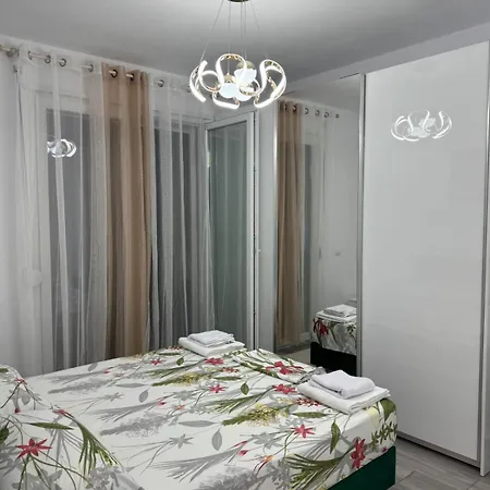 Tirana 2, Beautifull Near Mother Teresa Int Airport *
